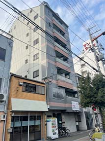 Taisho Apartments